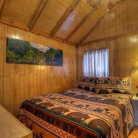 Riverbend Lodging Bryson City Dış mekan fotoğraf