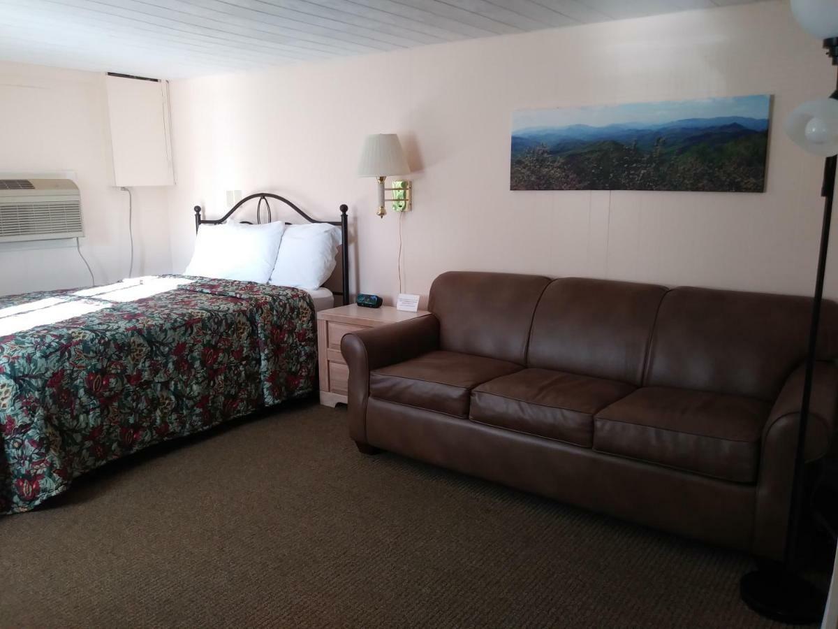 Riverbend Lodging Bryson City Dış mekan fotoğraf