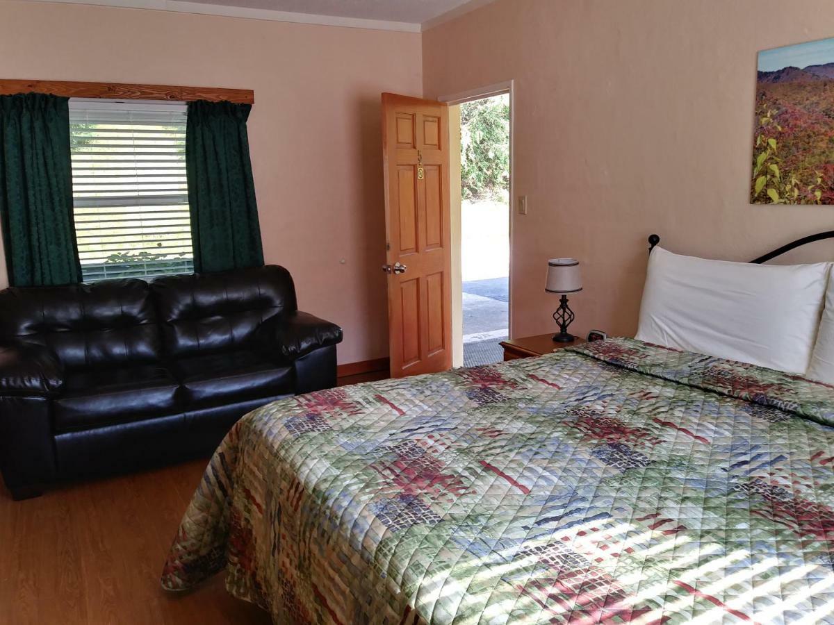 Riverbend Lodging Bryson City Dış mekan fotoğraf